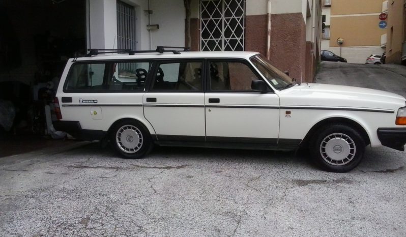 Volvo 245 SW completo