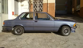 BMW 323i E21 completo