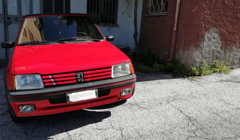 Peugeot 205 CTI completo